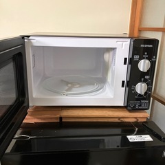 取り引き中］冷蔵庫、電子レンジセットの画像