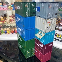 100均のコンテナ 小物入れ10個の画像