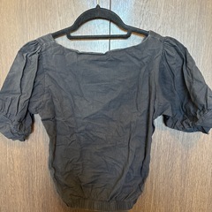黒 パフスリーブ 半袖 ブラウス Mの画像