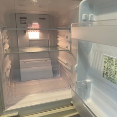 【引き取り予定あり】2014年製SHARP　冷蔵庫の画像