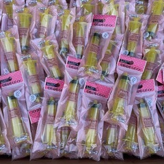 化粧品用スポイト　たいりょ大量の画像
