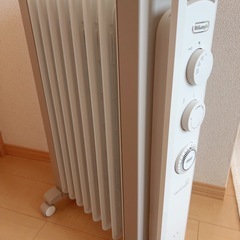 【美品】デロンギ　オイルヒーターの画像