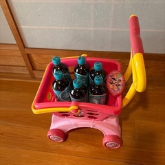 ミニーちゃん押しカートの画像