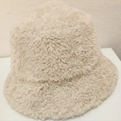 秋冬 earth music&ecology ボアバケットハット ベージュ (57.5cm)男女兼用の画像