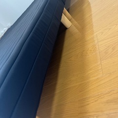 ベッド（IKEA）の画像