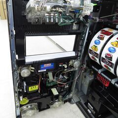 北海道 千歳市/恵庭市 近郊配送 訳アリ/現状品 ユニバーサル/アクロス パチスロ実機 沖ドキ LL-30 ラブリーガールパネル  コイン不要機 スロット台 100V 店頭でのお受渡し大歓迎 の画像