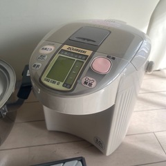 30cmステンレス両手鍋　ポット他まとめの画像