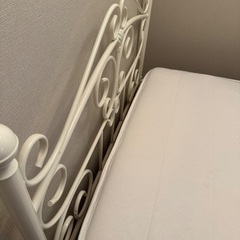 ベッドセミダブル マットレスセットの画像