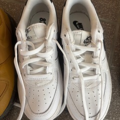NIKE キッズ　スニーカーの画像