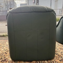 1人用ソファ　大きめ　グリーン　himolla　ドイツ製　二つあります。の画像