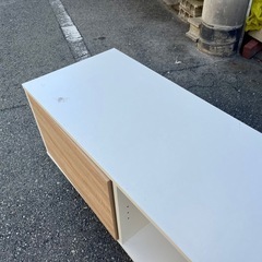 テレビ台の画像