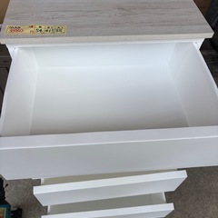 【ニトリ】【4段 プラケース】★ クリーニング済 【管理番号12310】桒の画像