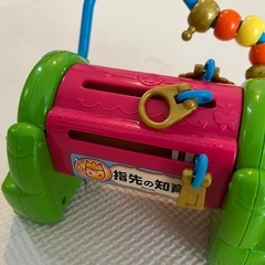 指先の知育　赤ちゃんおもちゃの画像