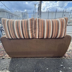 2人用ソファ　LOLA SOFA  スペイン製　ニトリ　２つ在庫あります。の画像