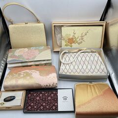 ij5803HI 和装小物 まとめ 28点 バッグ 帯 帯留め 草履 下駄 喪服 その他 着物用 和服用 アンティーク 未使用品有の画像