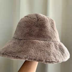 【新品】手触りの良いファー風帽子の画像