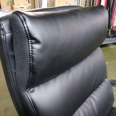 デスクチェア ハイタイプ 　ブラック ポケットコイル内蔵 アルミフレーム　メーカー訳あり品　管理番号YN291AFの画像