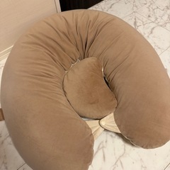 AILEBEBE 授乳クッションの画像
