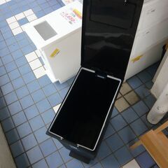 ID：255500　ゴミ箱の画像