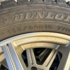 165/60R 15 77Qの画像