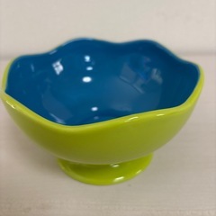 花型ボウル　陶器の画像