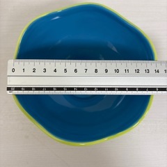 花型ボウル　陶器の画像