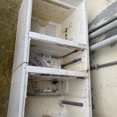 無料で差し上げます💰元冷蔵庫の収納用箱🎁