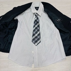 【試着のみ】男の子 フォーマルスーツ 130サイズ Sakura セットアップ ブラックの画像