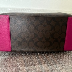 新品未使用COACHトートバックピンクの画像