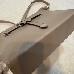 値下げ中古♥ショルダーバッグ＆クッションカバー2枚♥の画像