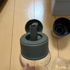 ドレッシングボトル、調味料ボトルの画像