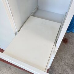 【B357】キッチン収納　レンジ棚　食器棚　可動棚　スライド棚の画像