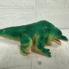 円谷プロ 当時物 1993年 BANDAI ガマクジラ ウルトラ怪獣 ソフビ フィギュア バンダイ 全長約20cm 現状品 札幌市 白石店の画像