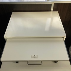 J020) ⭐︎美品⭐︎　スチール　スライド　テーブル　付き　プリンターラック　スチールラック　　の画像