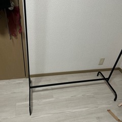 ハンガーラックの画像
