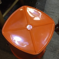 【未使用品/2個あります】タッパーウェア マキシクィーンデコレーター【F00986】の画像