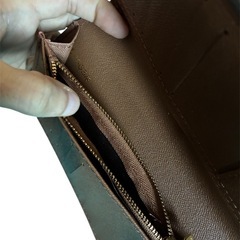 美品　ブランド長財布　小銭入れ付きの画像