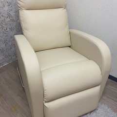 リクライニングソファの画像