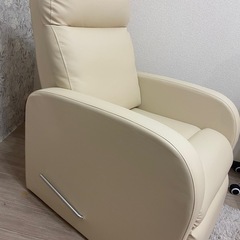 リクライニングソファの画像