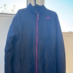 THE NORTH FACE ノースフェイス　US規格　中綿フルジップジャケット　〜150cm 位　ロゴ刺繍の画像