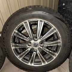 履き始めにどうですか
★ブリジストン★ＶＲＸ★175/65R15★スタッドレスホイールセット★の画像