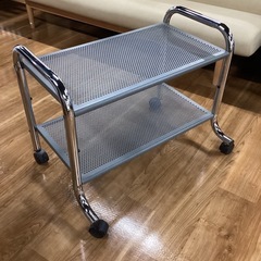 キャスター付きメタルラック(2段)【町田市再生家具】252116の画像