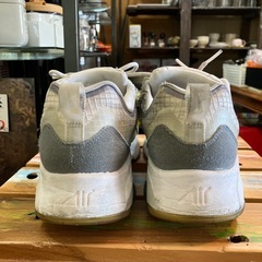 NIKE エアマックス200 27cm の画像