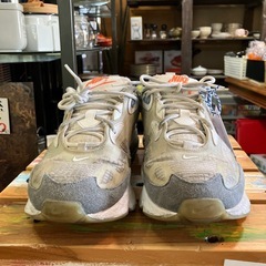 NIKE エアマックス200 27cm の画像