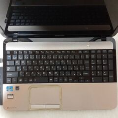 【お取引中です】TOSHIBA　15インチ　core i7　8GB　SSD　カメラ　Wi-Fi　Bluetooth　ブルーレイ　テンキー　Microsoft Office2021　Windows11の画像