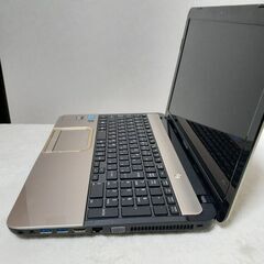 【お取引中です】TOSHIBA　15インチ　core i7　8GB　SSD　カメラ　Wi-Fi　Bluetooth　ブルーレイ　テンキー　Microsoft Office2021　Windows11の画像