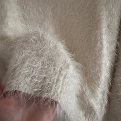 ニット 白の画像