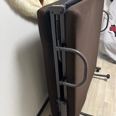 折りたたみベットの画像