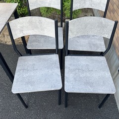 ダイニングテーブル　椅子4脚付き　ダイニングセットの画像