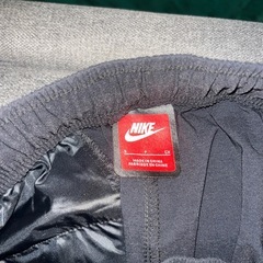 NIKEジャケット/ズボンの画像